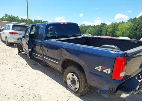 2002 Chevrolet Silverado 2500Hd Lt из США, поврежденный, VIN 1GCHK29UX2E218788